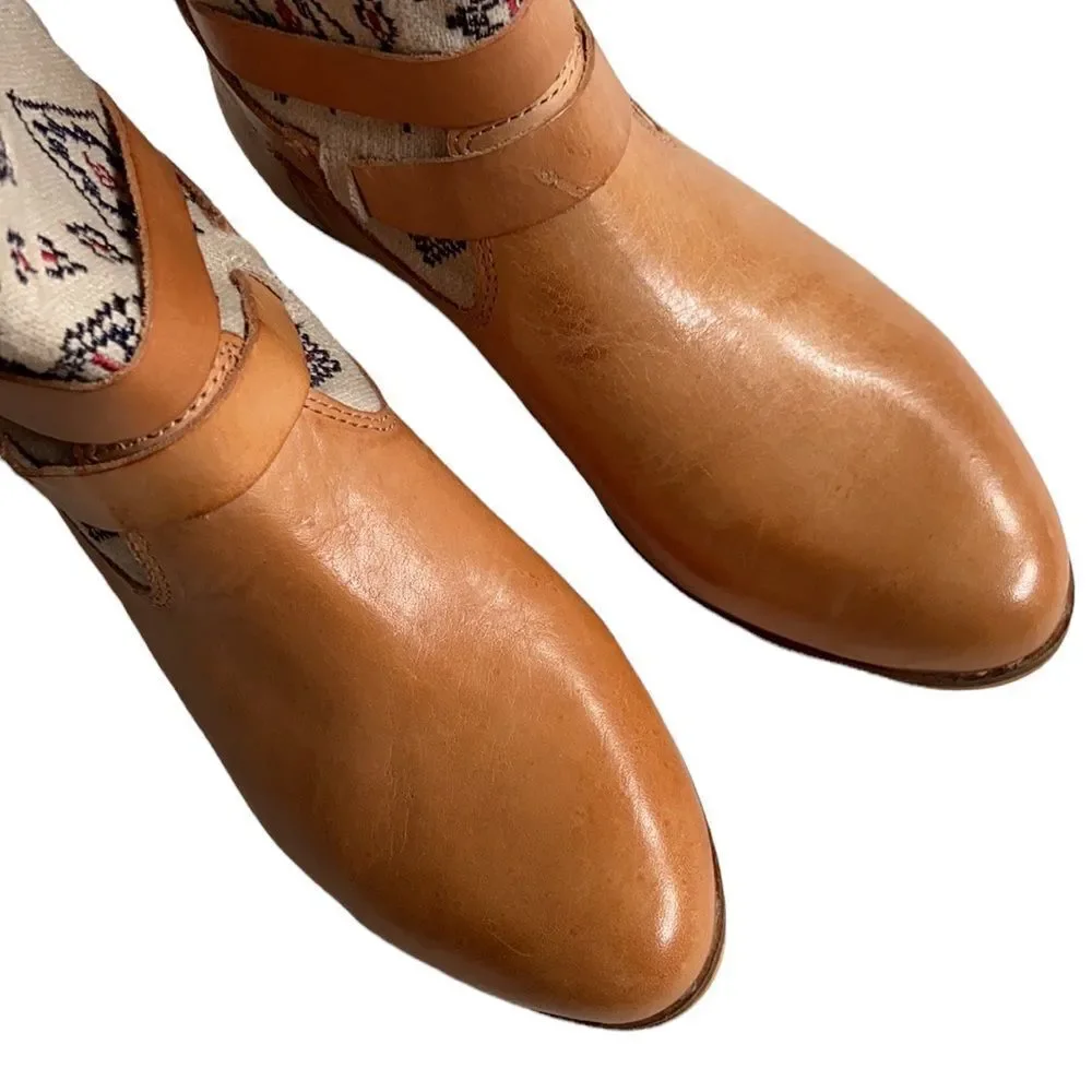 Like new Latigo leather boots